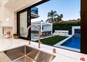 Photo - 13812 Cumpston St