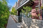 Photo - 277 Dockside Ln