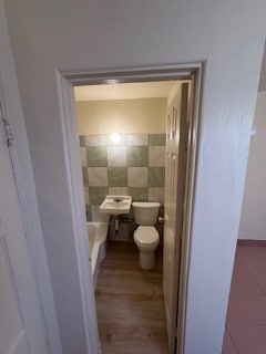 Photo - 112 S Eucalyptus Ave Unit 5