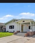 Photo - 1933 W 43rd Pl