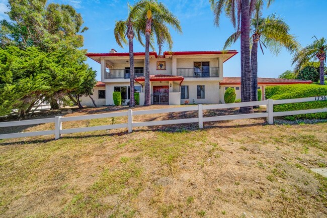 Building Photo - 1736 Derringer Ln