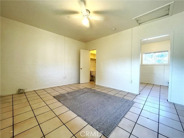 Photo - 952 E 10th St