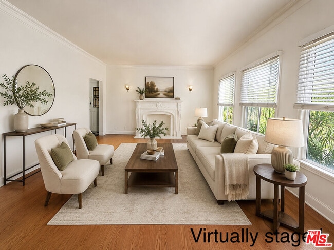 Photo - 127 Catalina St Unit 3