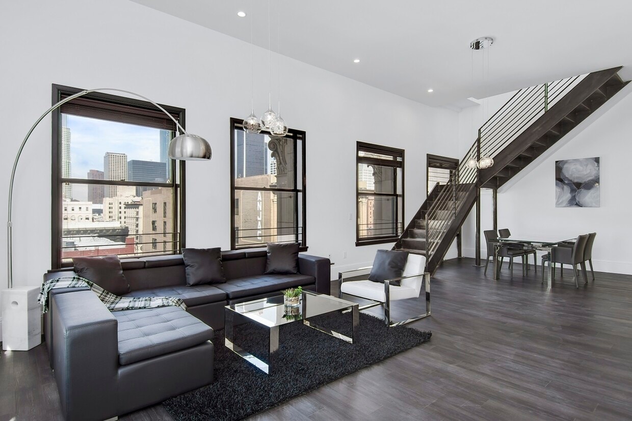 Penthouse 2 (06) - Penthouse 3 (07)