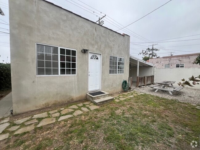 Building Photo - 849 San Miguel Ave Rental