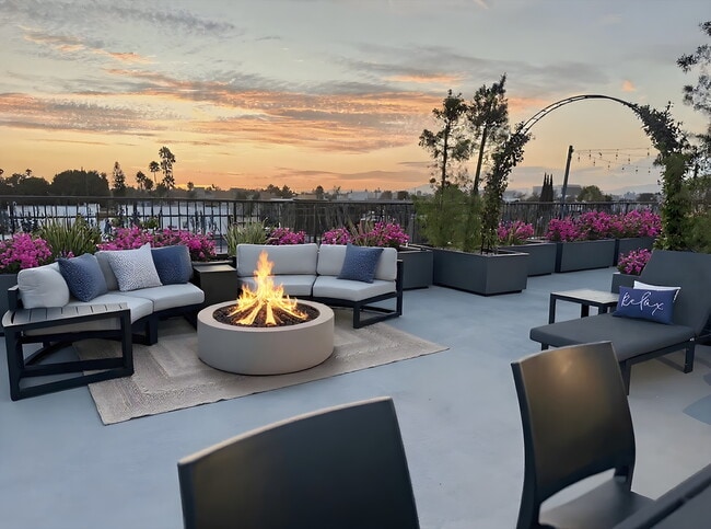 The Mix | Bigger Spaces, Better Living! - The Mix | Bigger Spaces, Better Living! Apartments