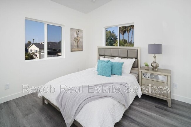 Photo - 4685 49th St Unit #1