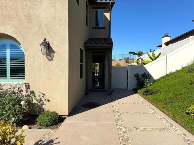 Photo - 911 Lindbergh Dr