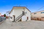 Photo - Bright Upstairs Apartment in North Long Beach Unit 55th4
