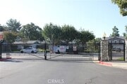 Photo - 563 E City Ct