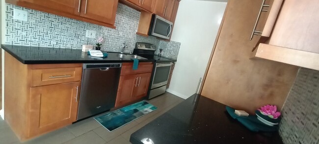 3914-01 - Keswick Court Apartments