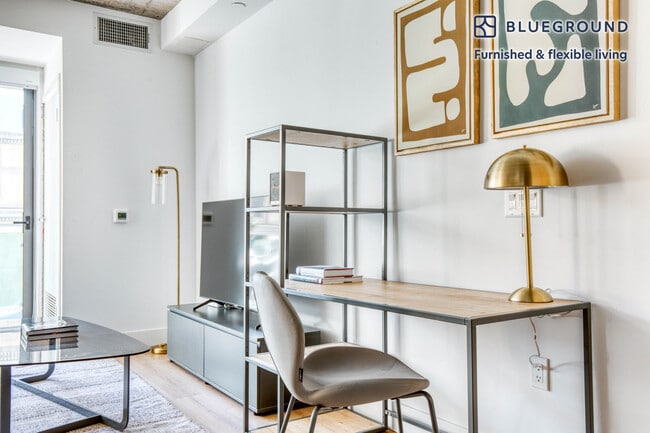 Photo - 1027 Wilshire Blvd Unit SI FL8-ID556