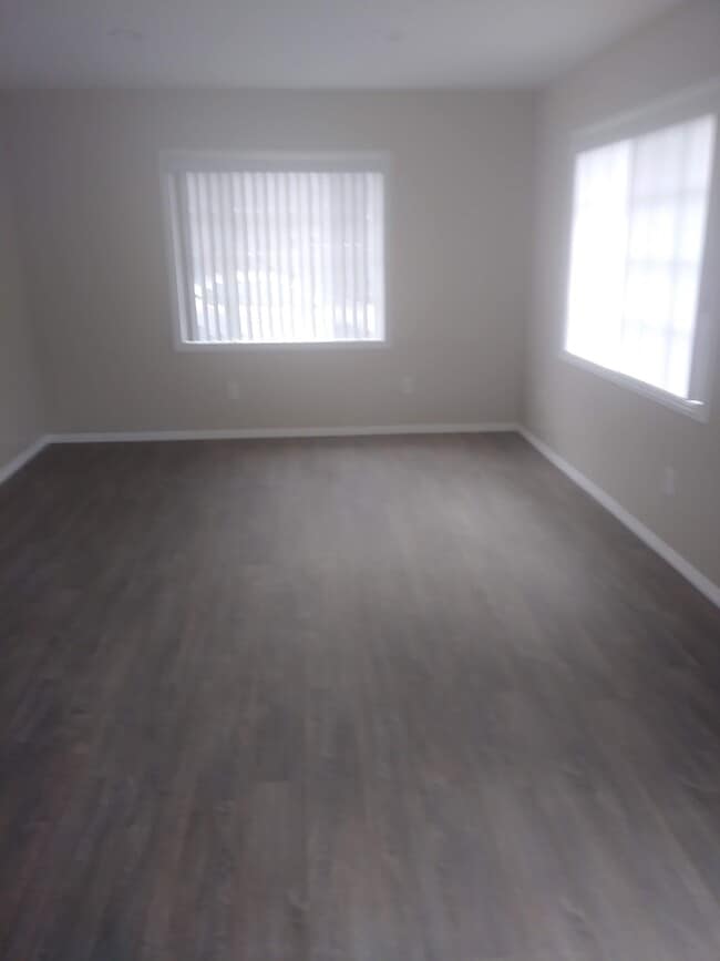 Photo - 5850 David Ave