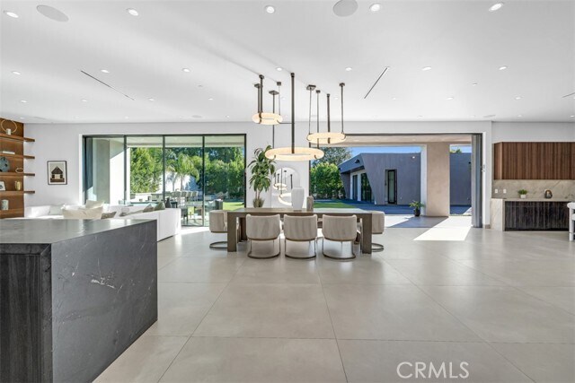 Photo - 13016 Chandler Blvd