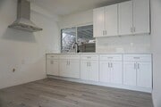 Photo - 430 Terrill Ave Apartments