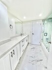 master bathroom with shower/tub, units 504 and 506 combo - 468 South Roxbury