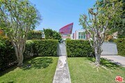 Photo - 704 Westbourne Dr House