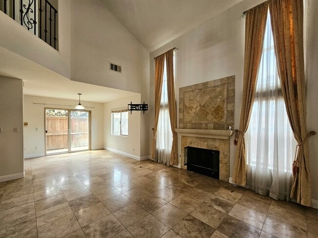 Photo - 774 Ada St Unit 10