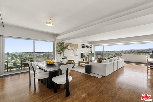 Photo - 838 N Doheny Dr Unit 1001