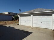 Photo - 319 S New Ave House