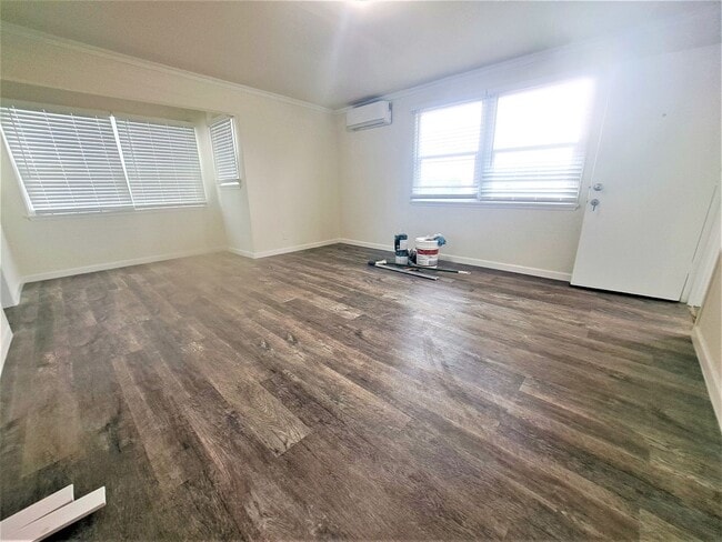 Photo - 1307-1309 Unit 109