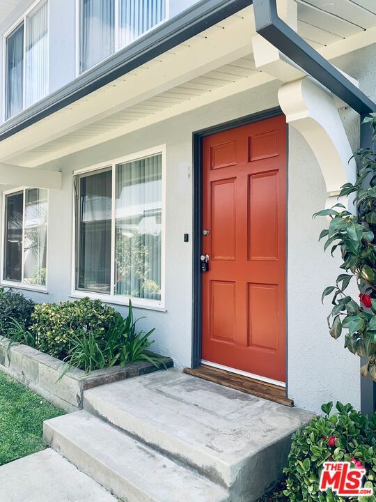 Photo - 321 Cameron Pl