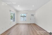 Photo - 1810 Santa Ynez St House