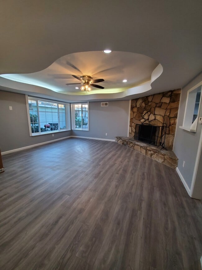 Photo - 15012 Eastwood Ave Unit 15012