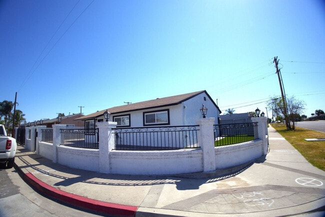 Photo - 660 Sunnyside Ave Unit SI ID1471797P