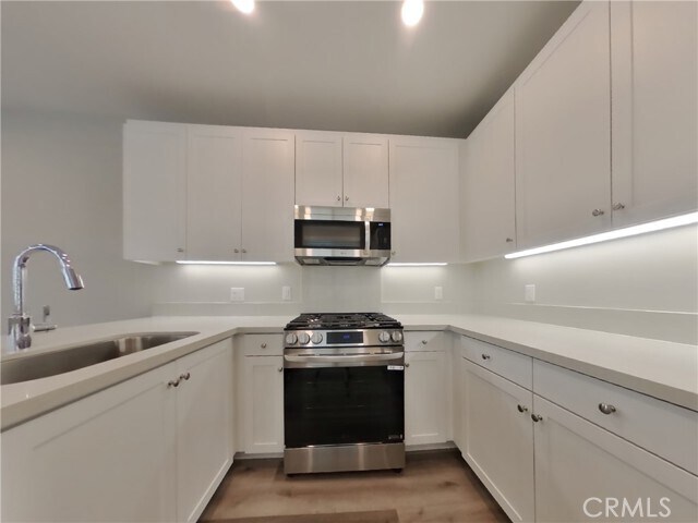 Photo - 31718 Luther Dr