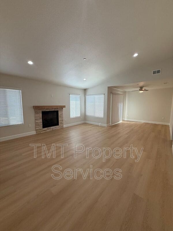 Photo - 1219 Jackie Ln