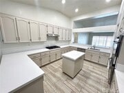 Photo - 12789 Yorkshire Dr