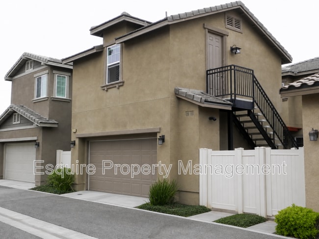 Building Photo - 530 Owens River Dr Unit (STUDIO)