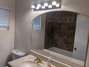 Photo - 202 S Agate St