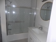 Photo - 646 S Barrington Ave Apartment Unit 104