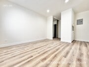 Photo - 1786 N Sycamore Ave Unit 111