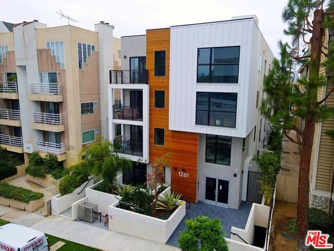 Photo - 1261 Stoner Ave Condo Unit 401