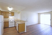 2BR, 1 BA - 852 SF - Greenbrier Apartments