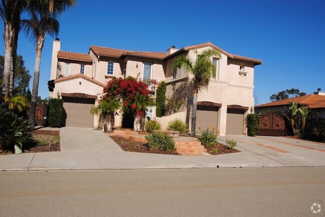 Building Photo - 772 Calle De Soto Rental