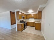 Photo - 726 Pearl St Apartment Unit C