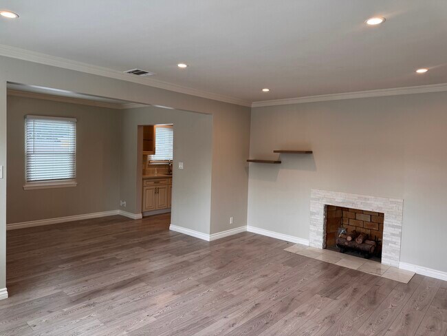 Photo - 7454 Gaviota Ave