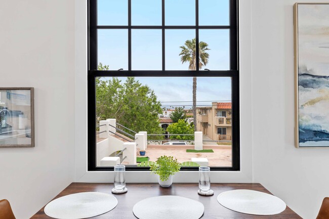 Photo - 603 Garnet St Unit B