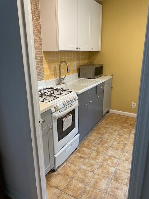 Building Photo - 501 S Church Ln Rental