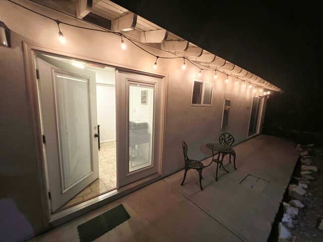 Photo - 2206 Deepgrove Ave
