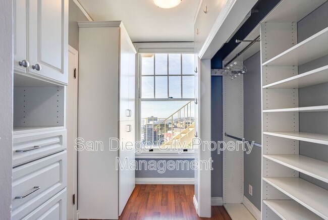 Photo - 702 Ash St Unit 1000