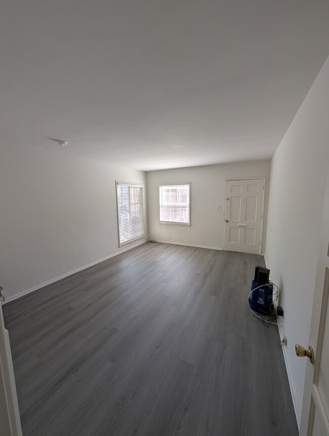 Living Room - 2183 W 27th St Unit 2183 West 27th Street
