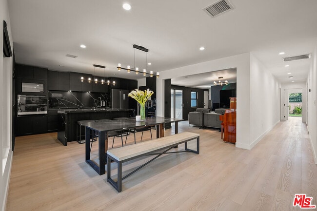 Photo - 3350 Virginia Ave