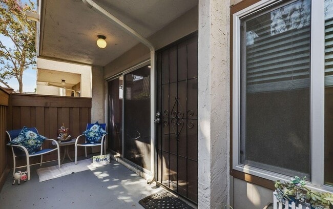 Photo - 3549 Castle Glen Dr Unit E