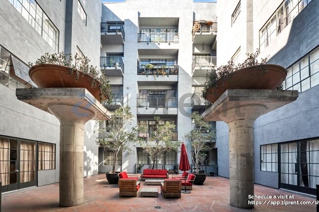 Building Photo - 420 San Pedro St