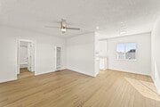 Photo - 940 W Gage Ave